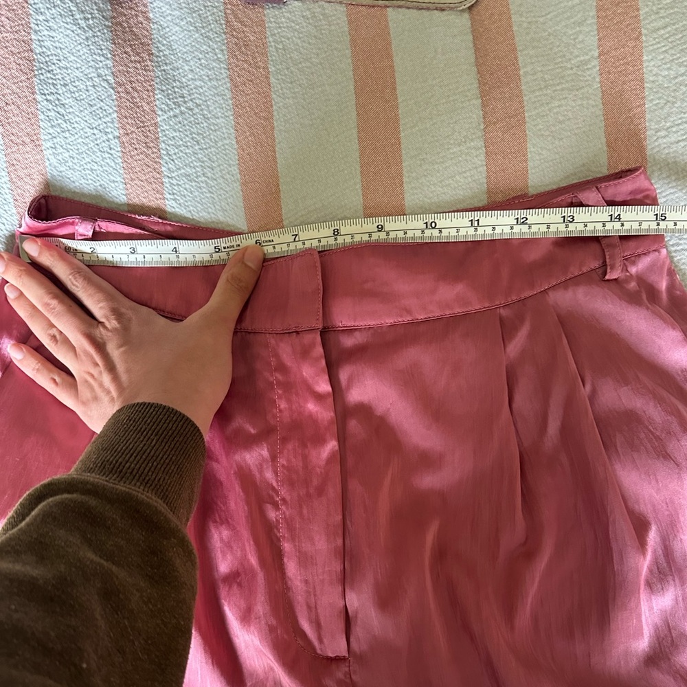 Tibi Pink Wide-Leg Cargo Satin Pants - Picture 4 of 7